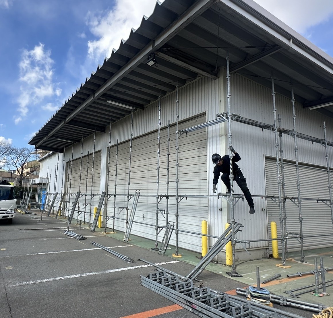 倉庫足場組立